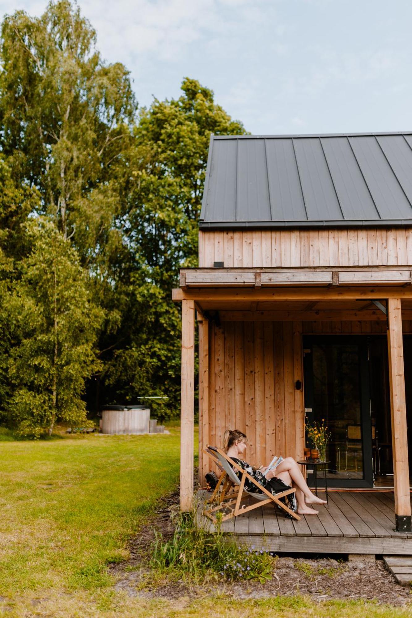 Lashouse - Nowoczesna Stodola Z Widokiem Na Las Bronków Exterior foto